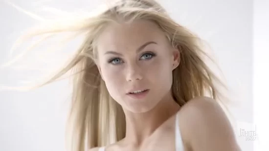 Порно молодая русская красавица