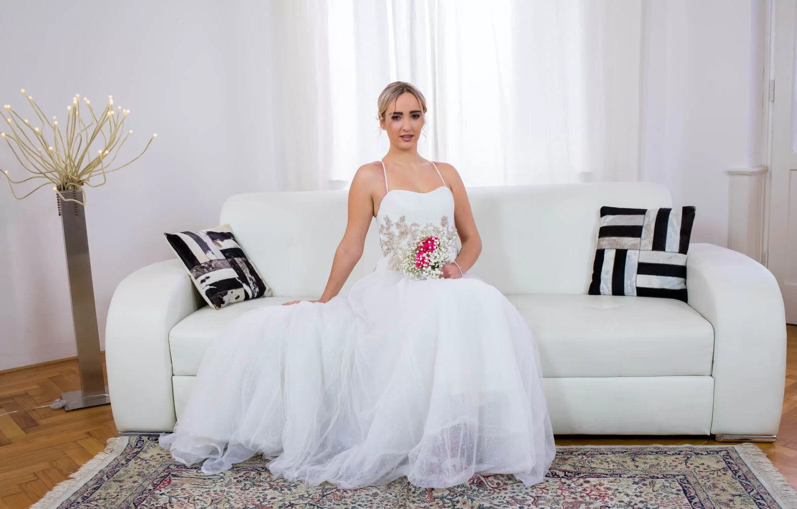 25 свадебных фотографий, которые любая невеста предпочла бы сжечь